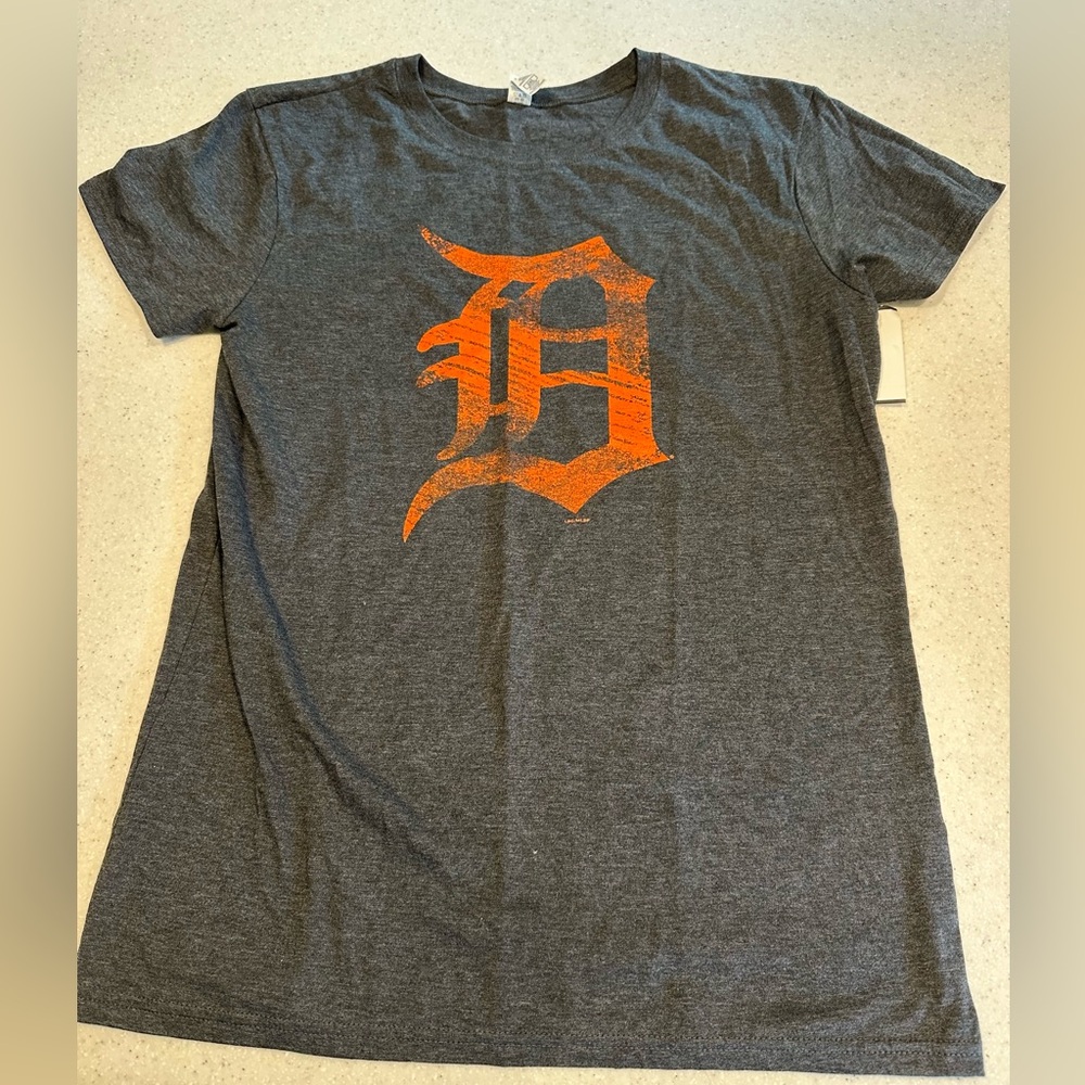 Delta Gray Tee with Orange Logo XXL new with tag Detroit tigers baseball